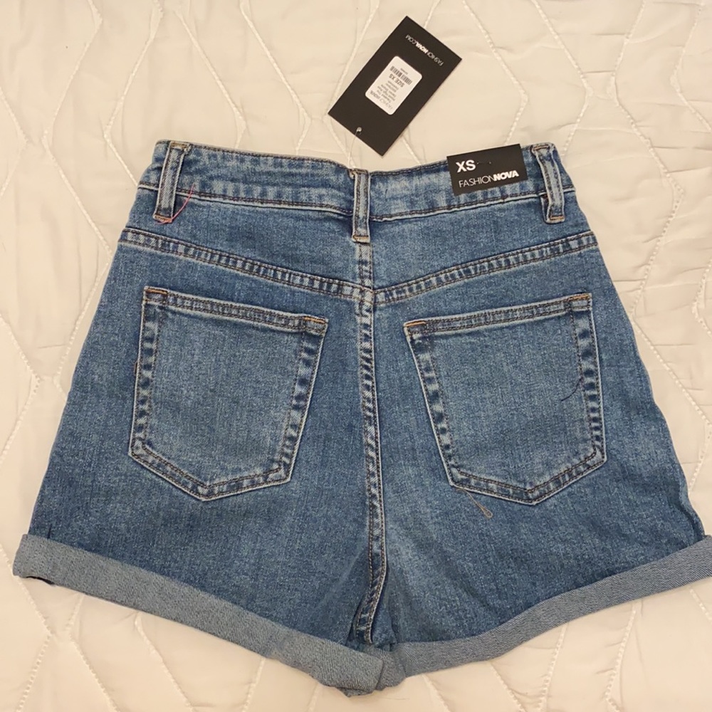 High Rise Denim Shorts - Picture 6 of 6